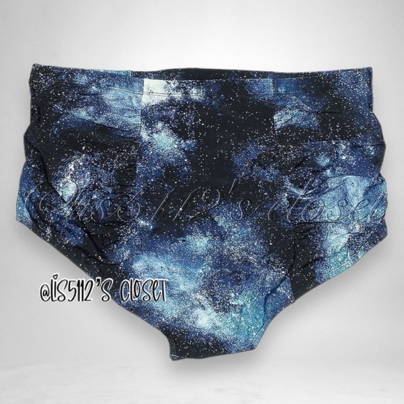 Torrid Bright Galaxy Wireless Babydoll Tankini Top & Bottoms Swimsuit SET 1X 2X - Picture 10 of 16